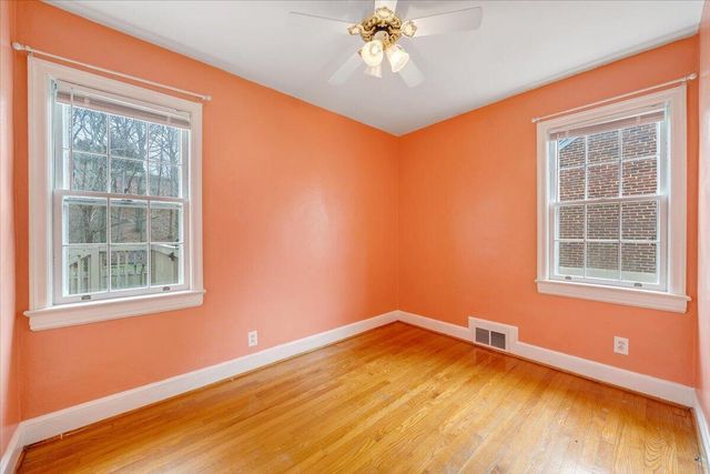 910 Brandon AVE, Roanoke, VA 24015