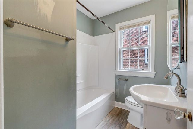 910 Brandon AVE, Roanoke, VA 24015