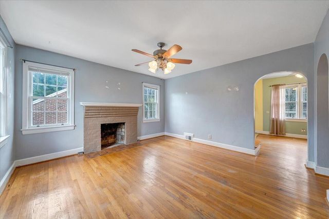 910 Brandon AVE, Roanoke, VA 24015