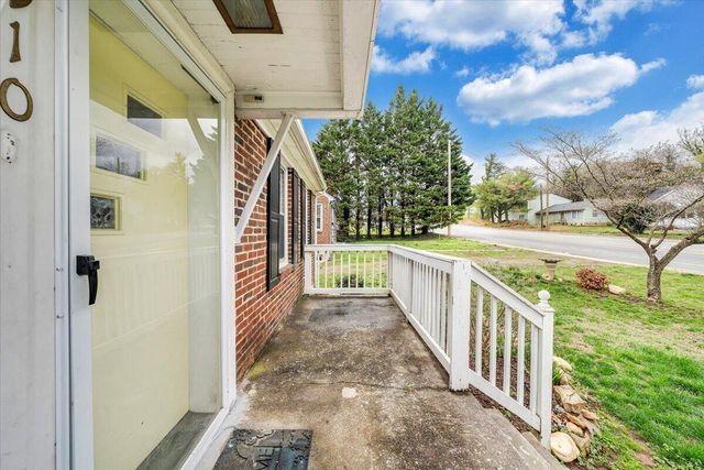 910 Brandon AVE, Roanoke, VA 24015