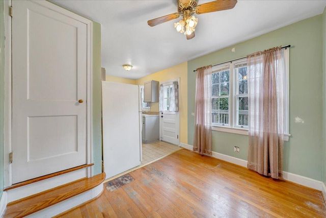 910 Brandon AVE, Roanoke, VA 24015