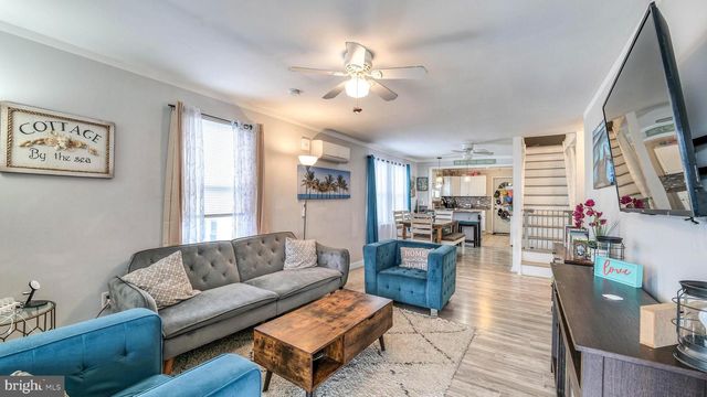 200 N SACRAMENTO AVE, Ventnor City, NJ 08406