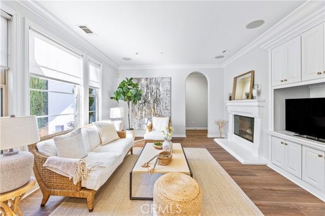 54 VALLEY TERRACE, Irvine, CA 92603