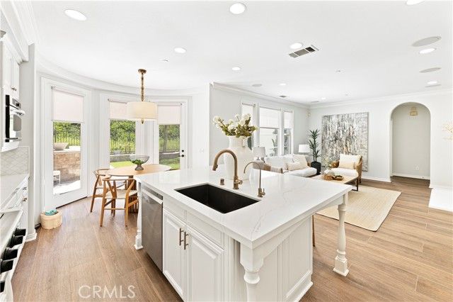 54 VALLEY TERRACE, Irvine, CA 92603