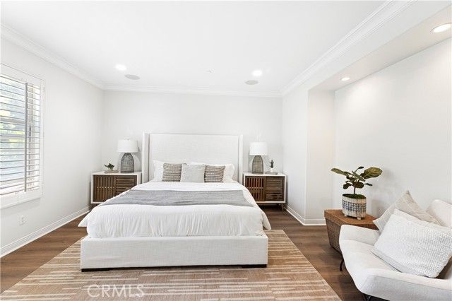 54 VALLEY TERRACE, Irvine, CA 92603