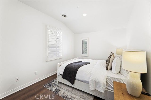 54 VALLEY TERRACE, Irvine, CA 92603