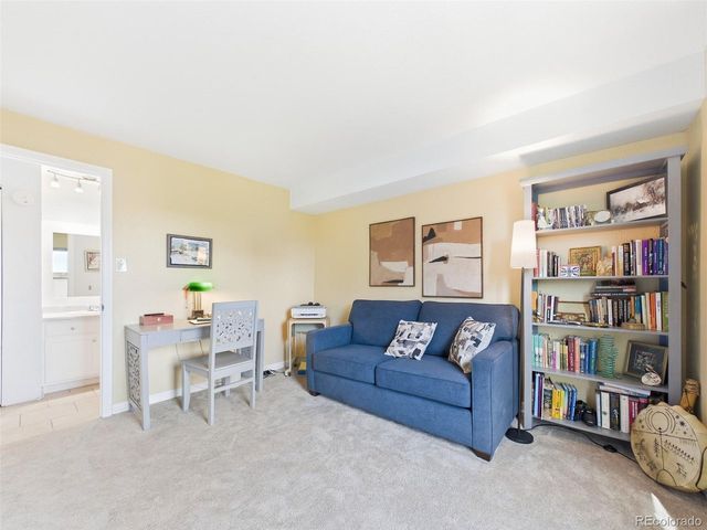 2 Adams St 905, Denver, CO 80206