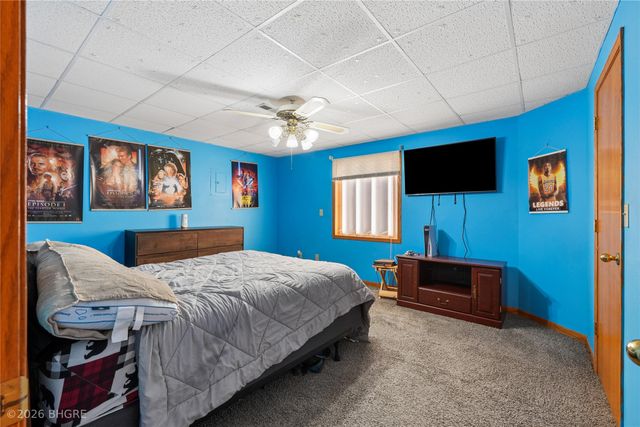 14421 Summit Drive, Clive, IA 50325