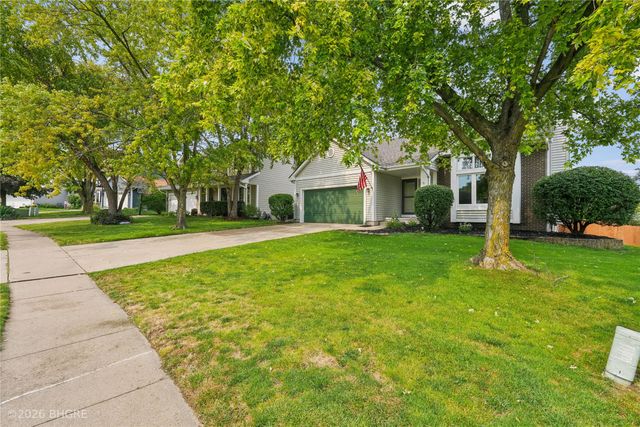 14421 Summit Drive, Clive, IA 50325