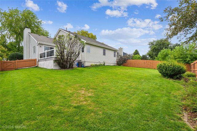 14421 Summit Drive, Clive, IA 50325