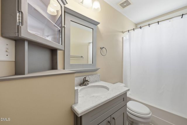 720 Pyracantha Drive, Holly Springs, NC 27540