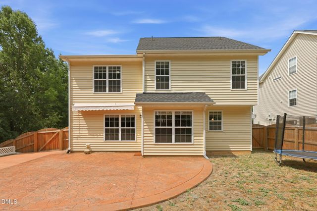 720 Pyracantha Drive, Holly Springs, NC 27540