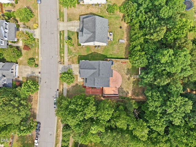 720 Pyracantha Drive, Holly Springs, NC 27540