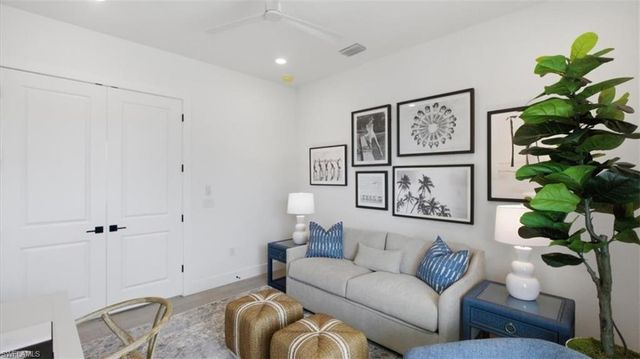 129 Pearl ST, Fort Myers Beach, FL 33931