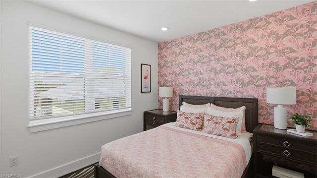 129 Pearl ST, Fort Myers Beach, FL 33931