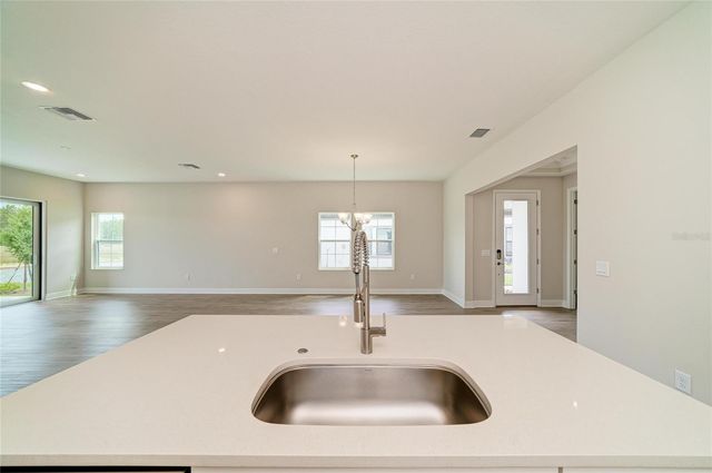 35563 STABLETON LANE, Zephyrhills, FL 33541