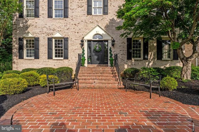 3501 BIRDSBORO DR, Fairfax, VA 22033