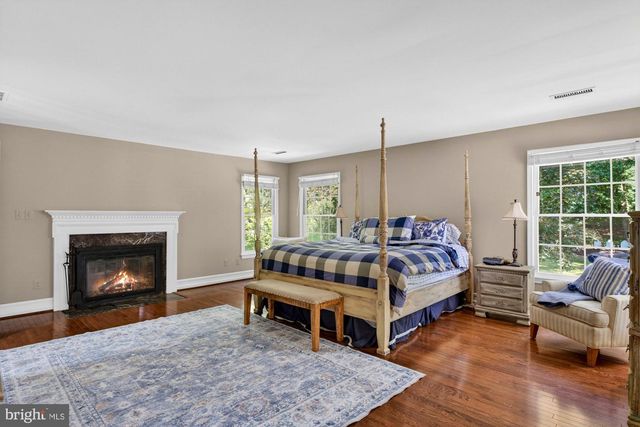 3501 BIRDSBORO DR, Fairfax, VA 22033