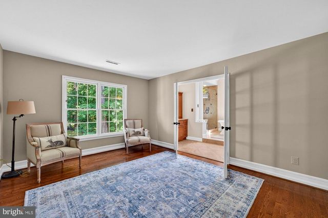 3501 BIRDSBORO DR, Fairfax, VA 22033