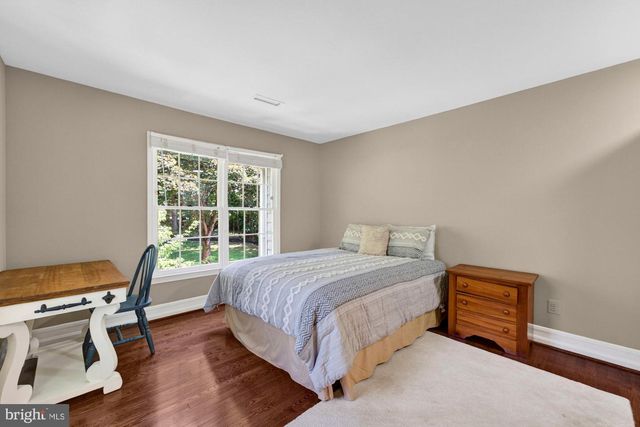 3501 BIRDSBORO DR, Fairfax, VA 22033