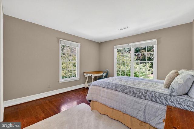 3501 BIRDSBORO DR, Fairfax, VA 22033