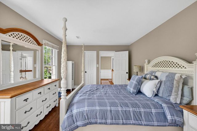 3501 BIRDSBORO DR, Fairfax, VA 22033