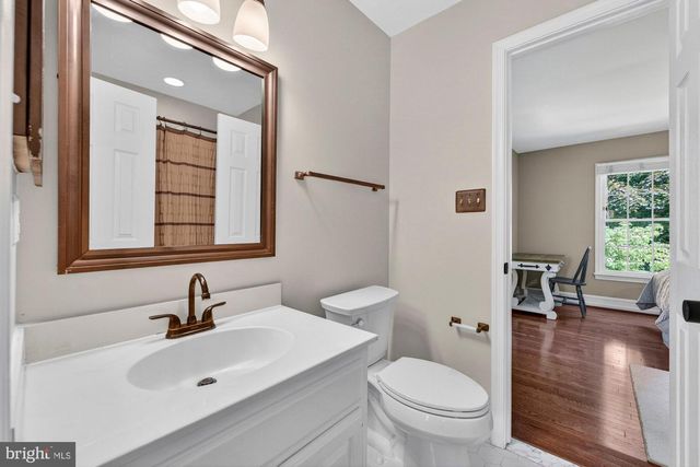 3501 BIRDSBORO DR, Fairfax, VA 22033