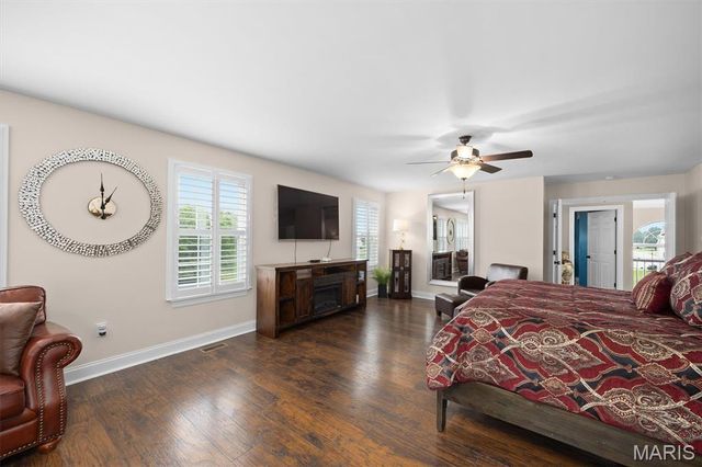 509 Betty Jewel Court, Swansea, IL 62226