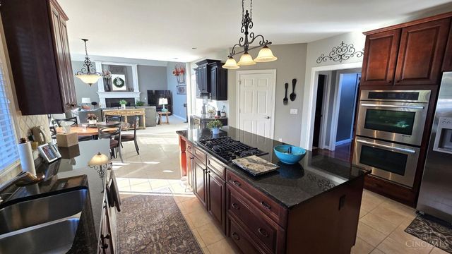 2440 Ashton Court, Cincinnati, OH 45244