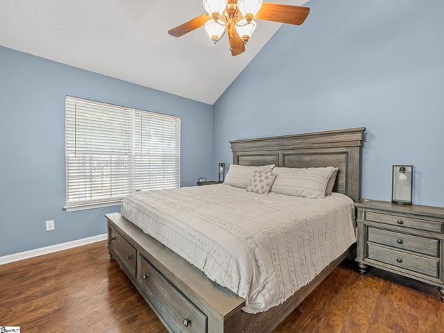 635 Shadow Dance Lane, Boiling Springs, SC 29316