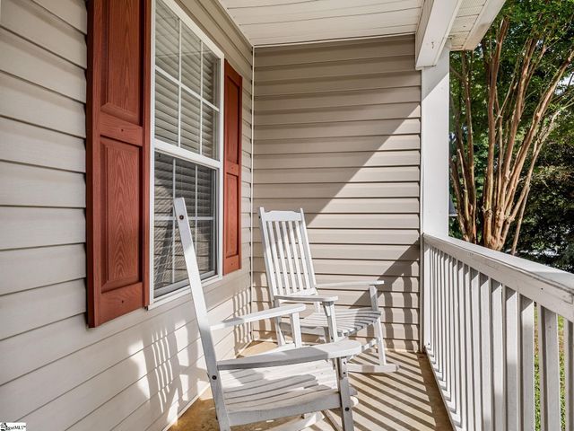 635 Shadow Dance Lane, Boiling Springs, SC 29316