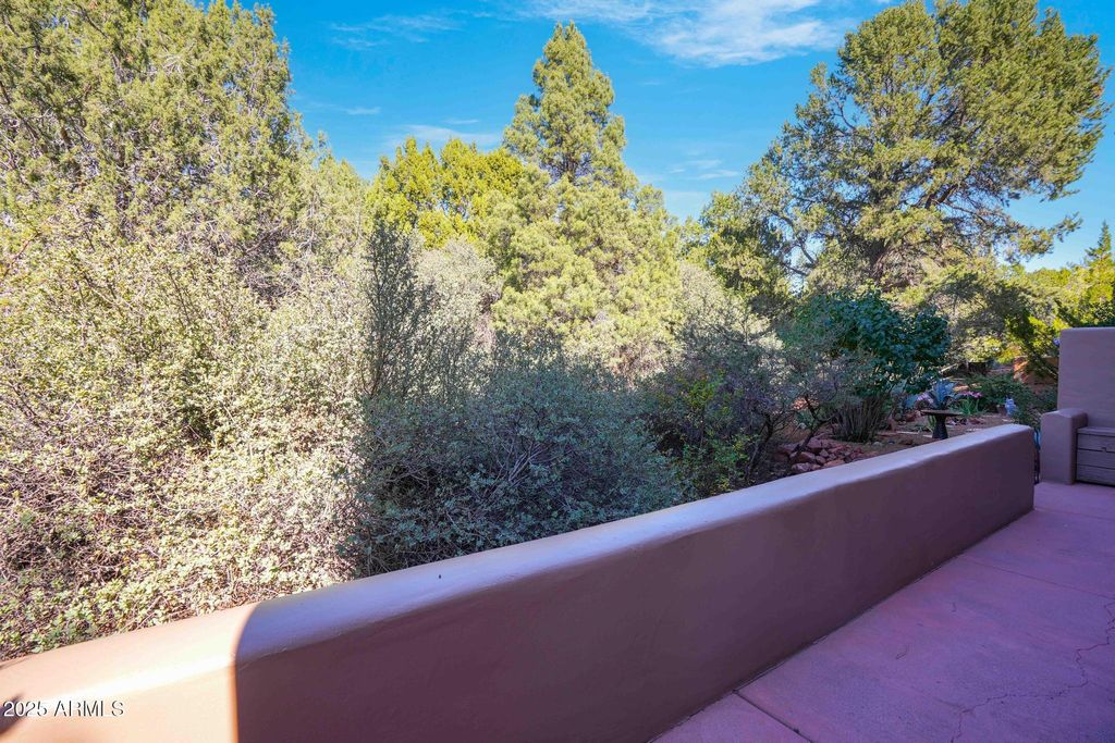 Image 18 of property listing at 1442 VISTA MONTANA Road 1, Sedona, AZ 86336