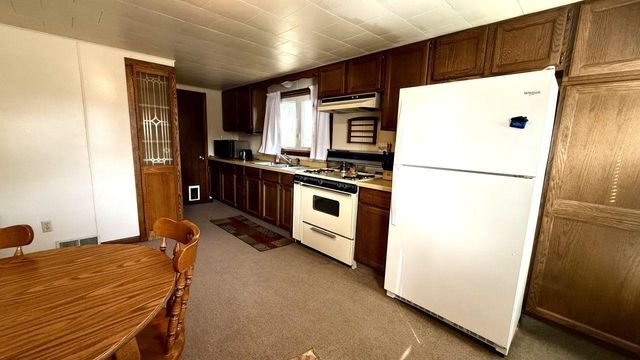 417 WELCOME AVENUE, Bear Creek, WI 54922