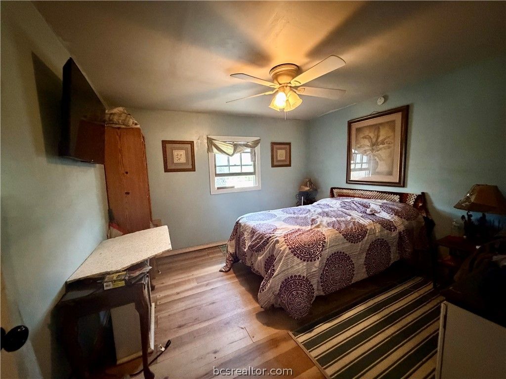 1280 Lakeview Drive, Caldwell, TX 77836 — photo 2