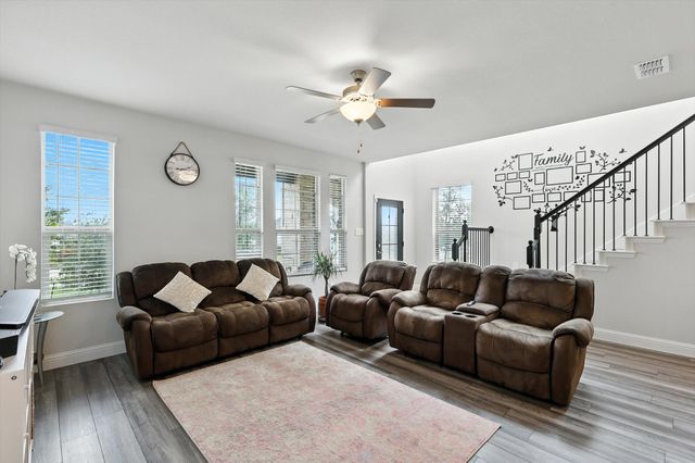 2629 Kings Canyon Mews, Corinth, TX 76210