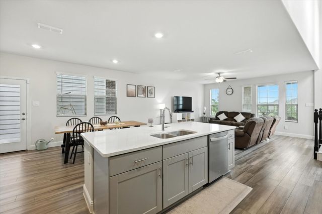 2629 Kings Canyon Mews, Corinth, TX 76210