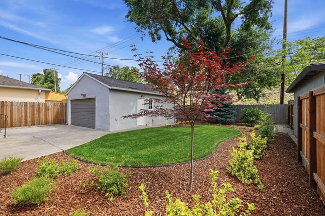 1119 Darnel Way, Sacramento, CA 95822