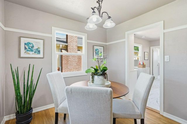 1119 Darnel Way, Sacramento, CA 95822