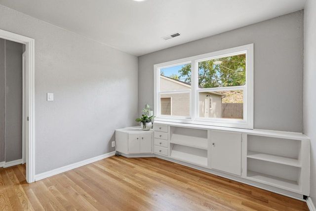 1119 Darnel Way, Sacramento, CA 95822