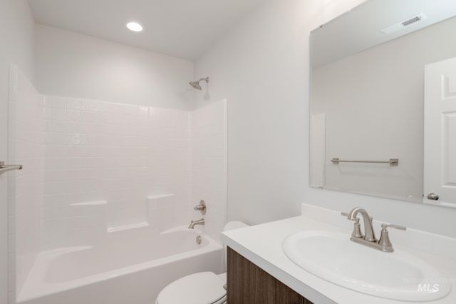1615 SW Pegasus Peak Ave, Mountain Home, ID 83647