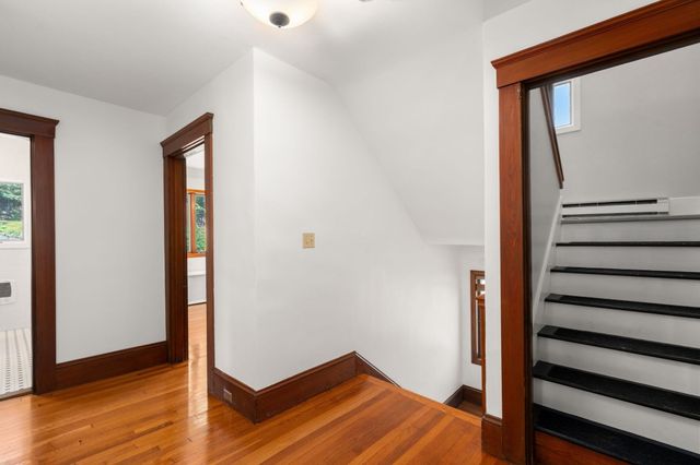 43 Laconia Rd, Worcester, MA 01609