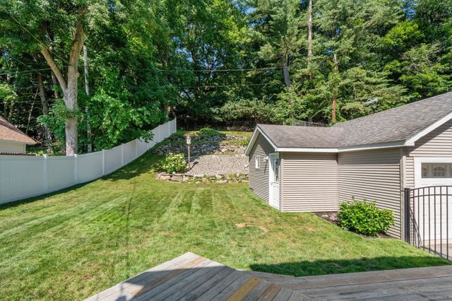 43 Laconia Rd, Worcester, MA 01609