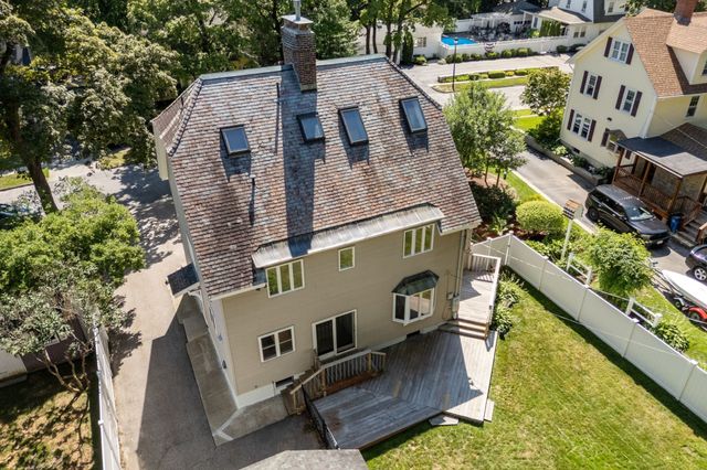43 Laconia Rd, Worcester, MA 01609