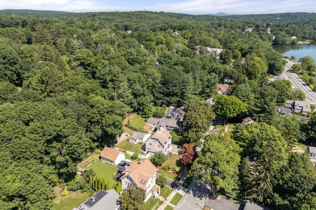 43 Laconia Rd, Worcester, MA 01609