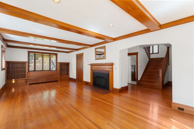 43 Laconia Rd, Worcester, MA 01609