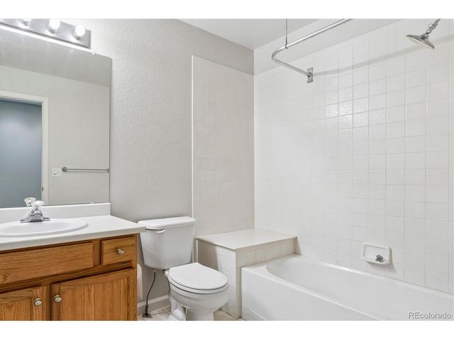 4442 S Auckland Ct, Aurora, CO 80015