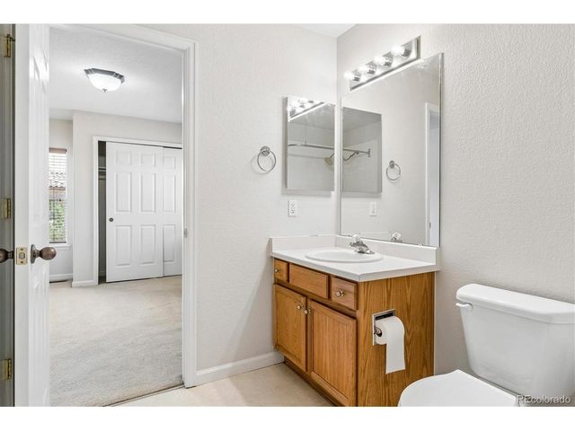 4442 S Auckland Ct, Aurora, CO 80015
