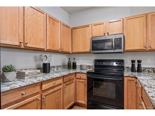 4442 S Auckland Ct, Aurora, CO 80015