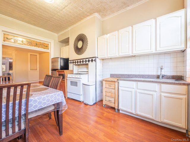 236 Suydam Street, Brooklyn, NY 11237