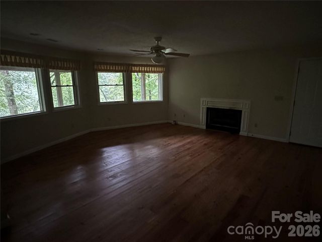 94 Blackberry Trail, Sapphire, NC 28774